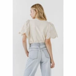 English Factory Eyelet Scallop T-shirt Tops Beige 6 English Factory Eyelet Scallop T-shirt Tops Beige -English Factory Shop unnamed file 2279